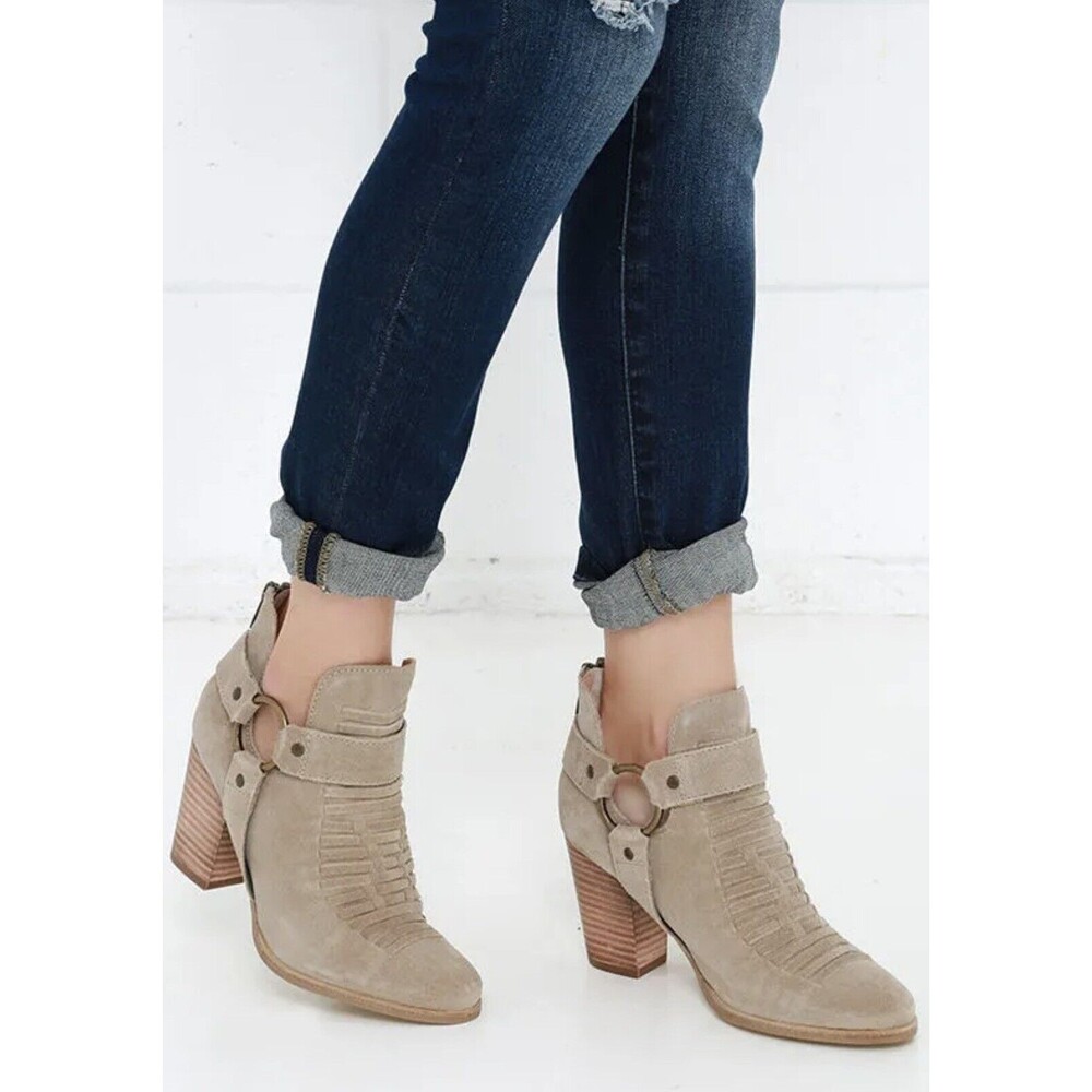 Seychelles Women Size 8.5 Impossible Sand Suede Leather Ankle Booties